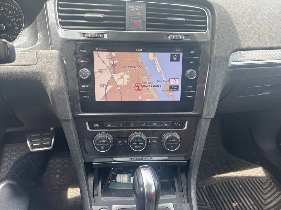 2019 Volkswagen Golf Mk7 - Image 8 of 10