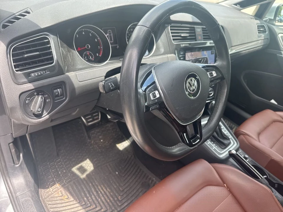 2019 Volkswagen Golf Mk7 - Image 7 of 10
