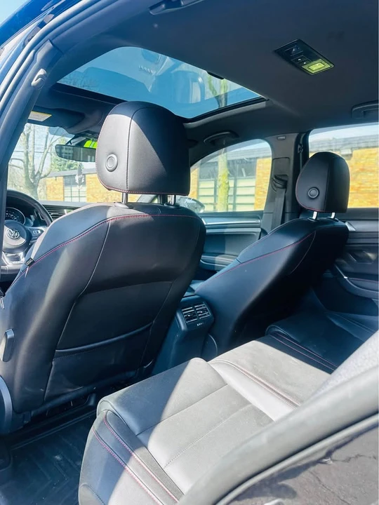 2019 Volkswagen GTI Mk7 - Image 6 of 9