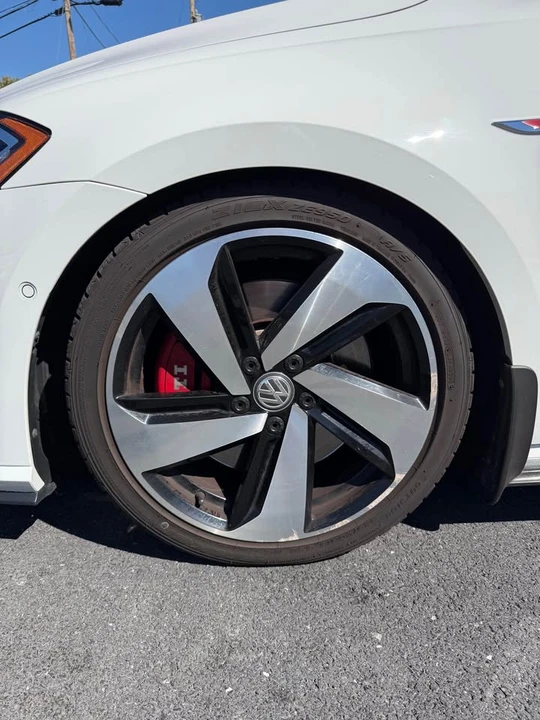 2019 Volkswagen GTI Mk7 - Image 16 of 20