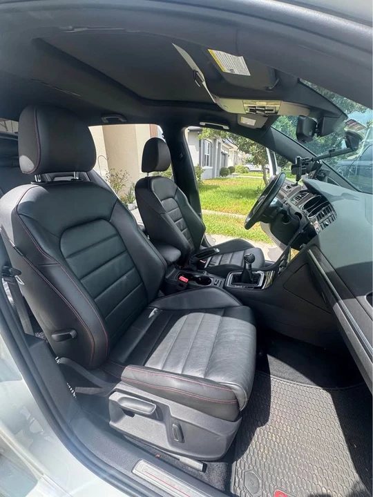 2019 Volkswagen GTI Mk7 - Image 12 of 17