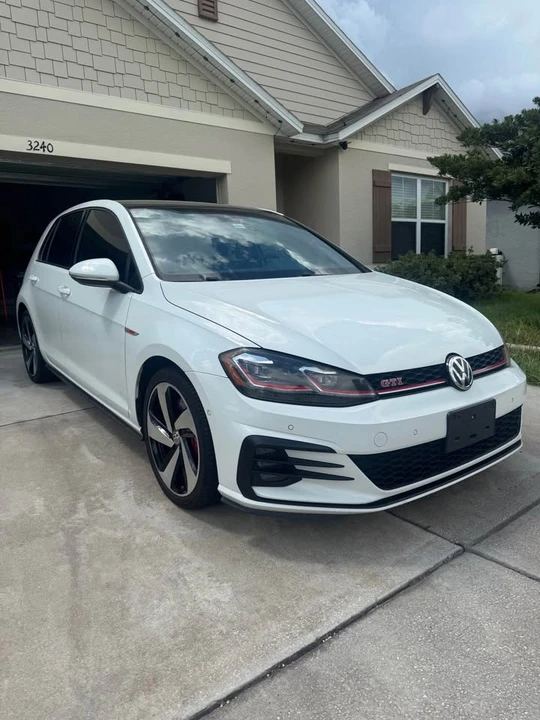 2019 Volkswagen GTI Mk7 - Image 4 of 17