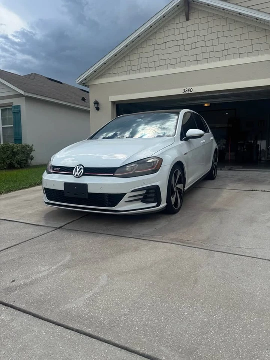 2019 Volkswagen GTI Mk7 - Image 2 of 17