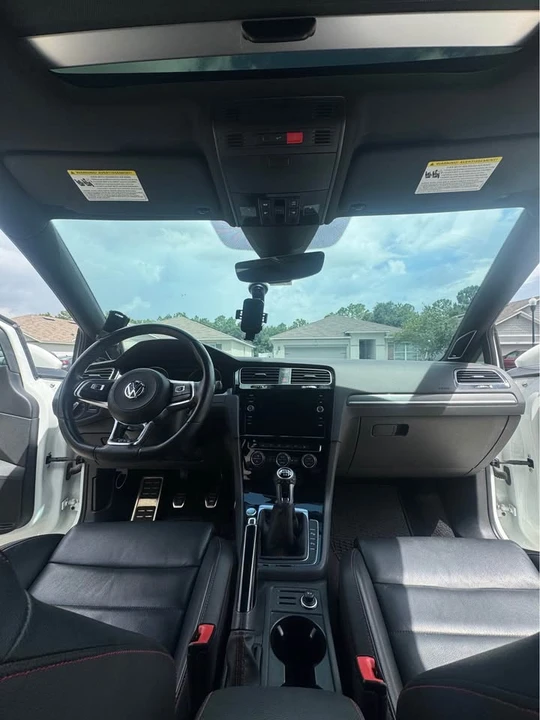 2019 Volkswagen GTI Mk7 - Image 8 of 10