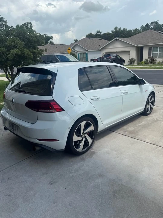 2019 Volkswagen GTI Mk7 - Image 3 of 10