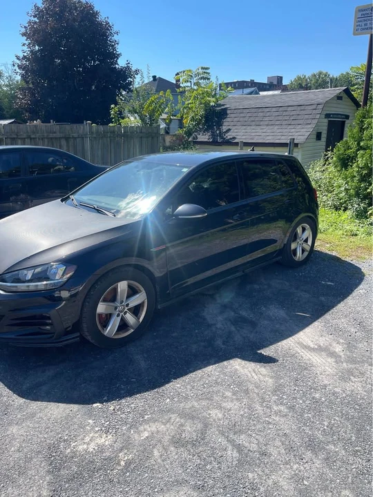 2019 Volkswagen GTI Mk7 - Image 2 of 9