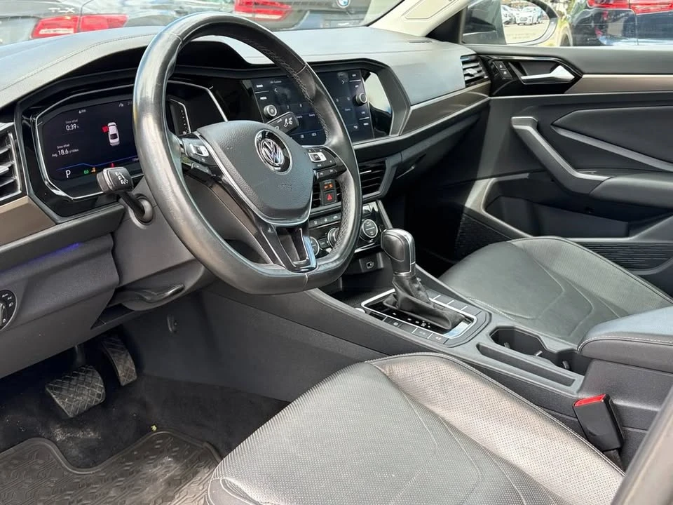 2019 Volkswagen Jetta - Image 9 of 20