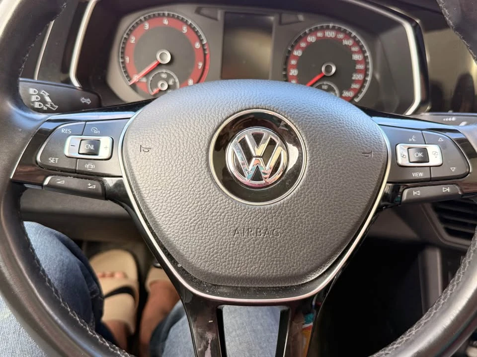 2019 Volkswagen A7 Jetta - Image 6 of 8