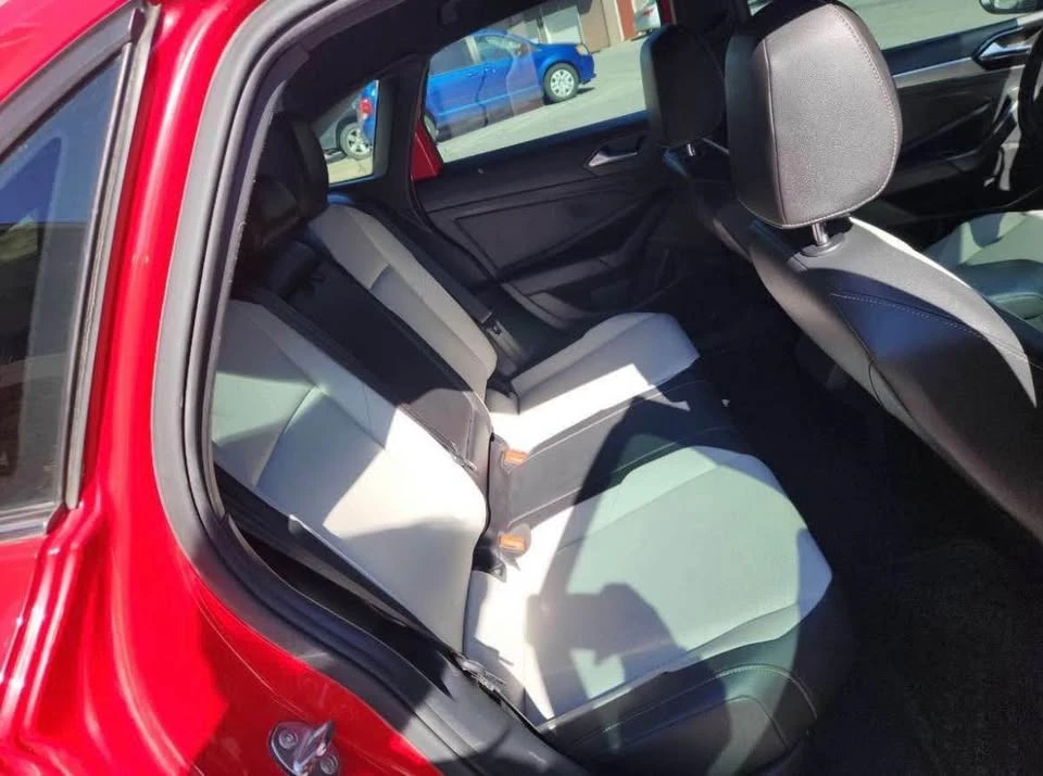 2019 Volkswagen A7 Jetta - Image 7 of 14