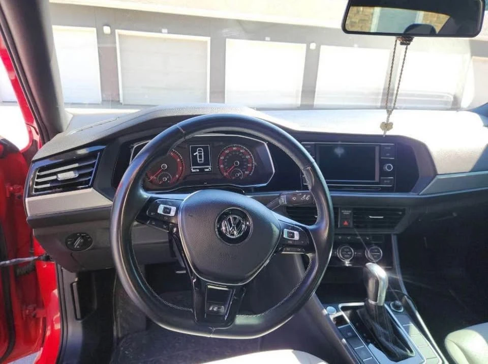 2019 Volkswagen A7 Jetta - Image 5 of 14