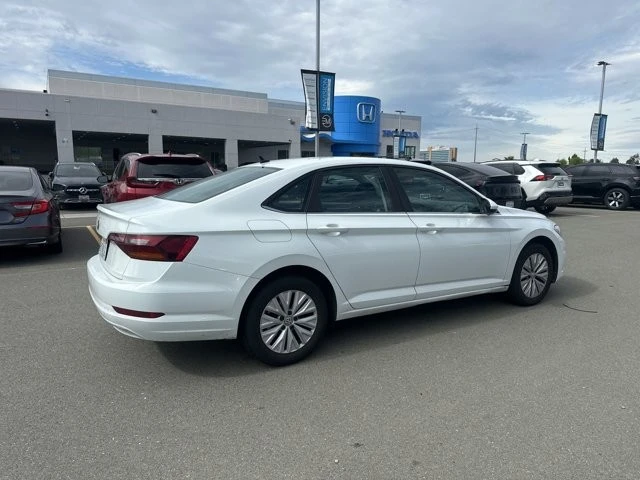 2019 Volkswagen A7 Jetta - Image 3 of 5