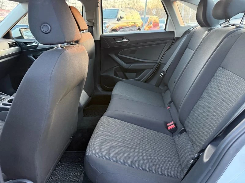 2019 Volkswagen A7 Jetta - Image 10 of 12