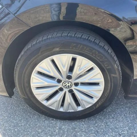 2019 Volkswagen A7 Jetta - Image 11 of 12
