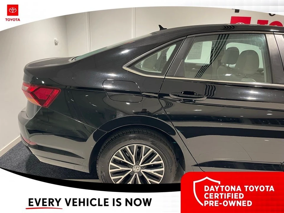 2019 Volkswagen A7 Jetta - Image 4 of 10