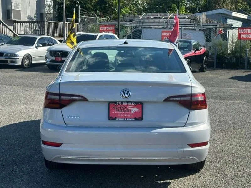 2019 Volkswagen A7 Jetta - Image 5 of 12