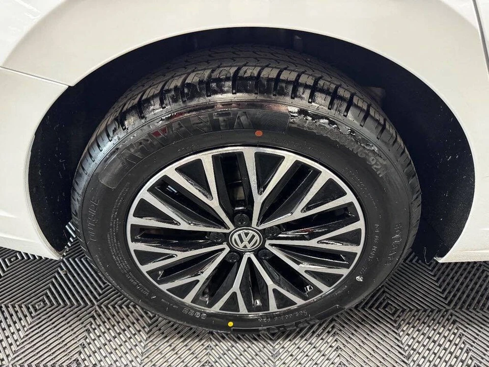 2019 Volkswagen A7 Jetta - Image 19 of 21