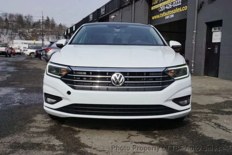 2019 Volkswagen A7 Jetta - Image 3 of 12