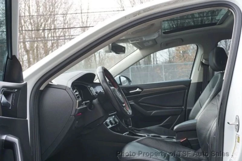 2019 Volkswagen A7 Jetta - Image 11 of 12