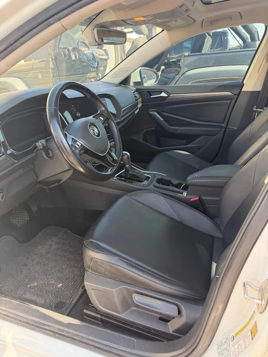 2019 Volkswagen A7 Jetta - Image 3 of 6