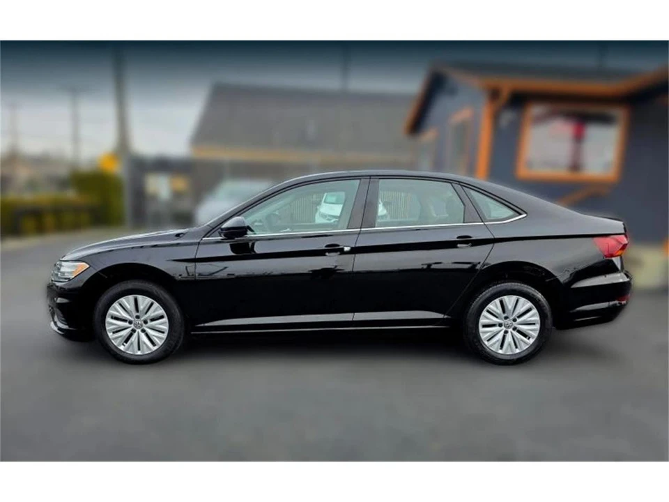 2019 Volkswagen A6 Jetta - Image 2 of 18