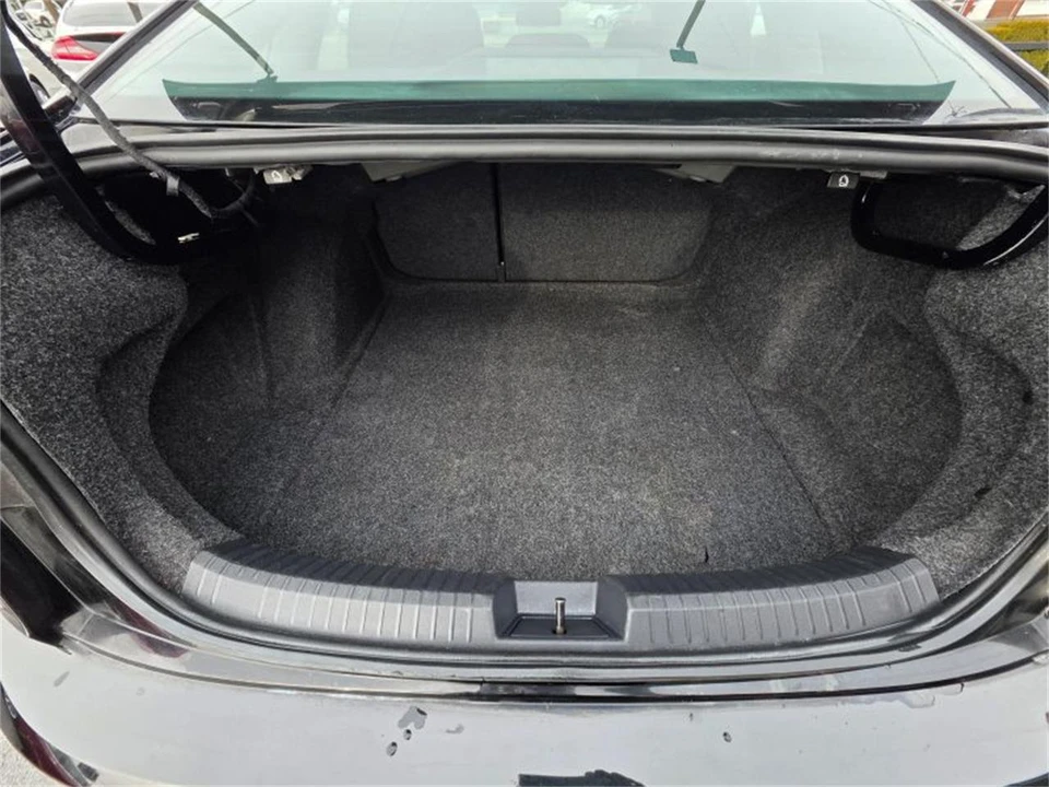 2019 Volkswagen A6 Jetta - Image 13 of 18