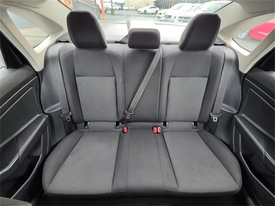 2019 Volkswagen A6 Jetta - Image 12 of 18