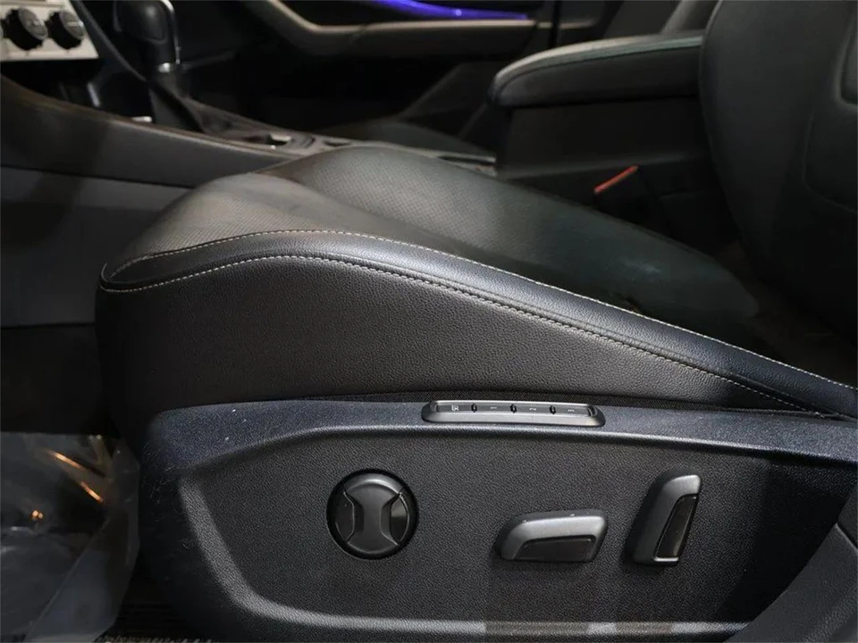 2019 Volkswagen A6 Jetta - Image 15 of 31