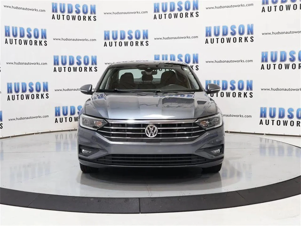 2019 Volkswagen A6 Jetta - Image 9 of 31