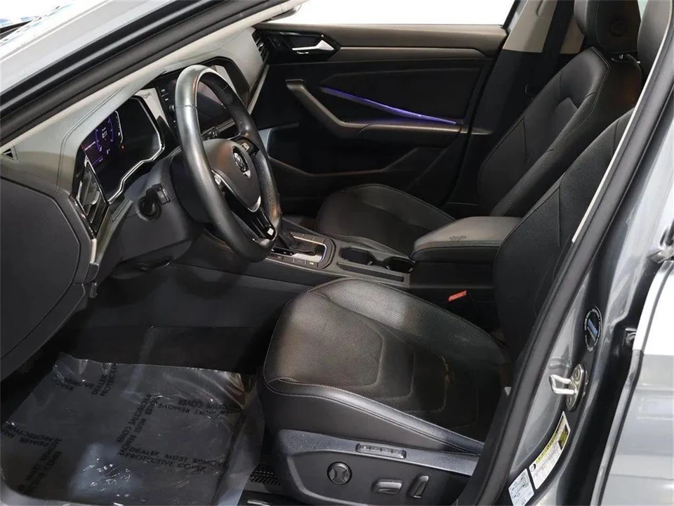 2019 Volkswagen A6 Jetta - Image 14 of 31