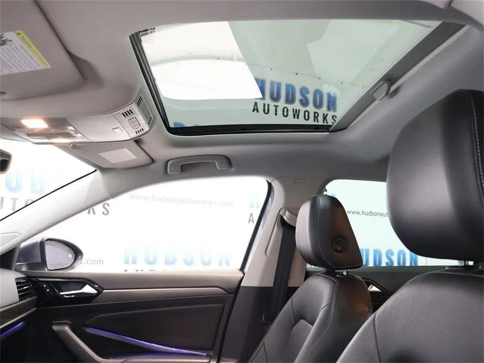 2019 Volkswagen A6 Jetta - Image 24 of 31