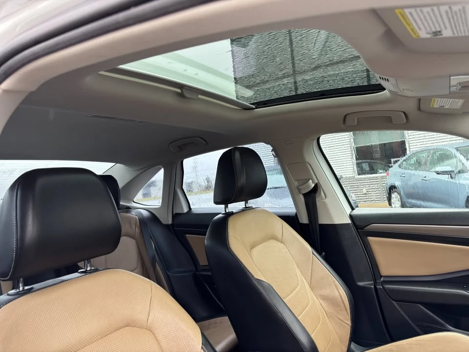 2019 Volkswagen A7 Jetta - Image 18 of 20