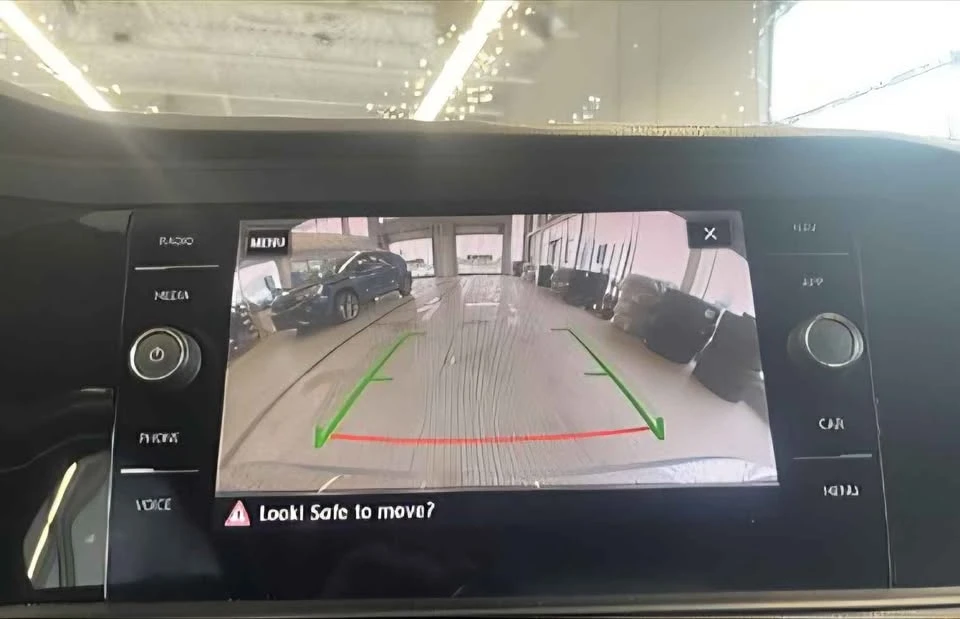 2019 Volkswagen A7 Jetta - Image 13 of 16