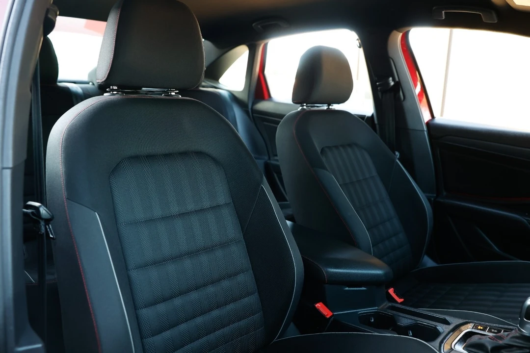 2019 Volkswagen A7 Jetta - Image 16 of 21