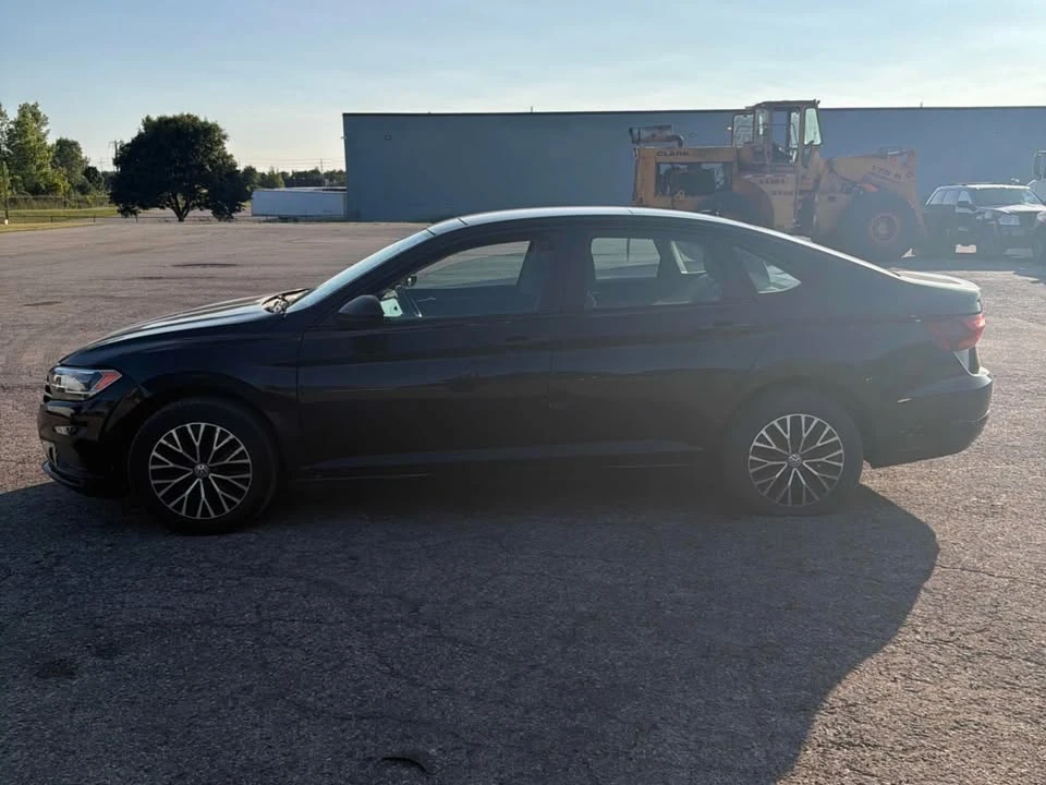 2019 Volkswagen A7 Jetta - Image 3 of 8