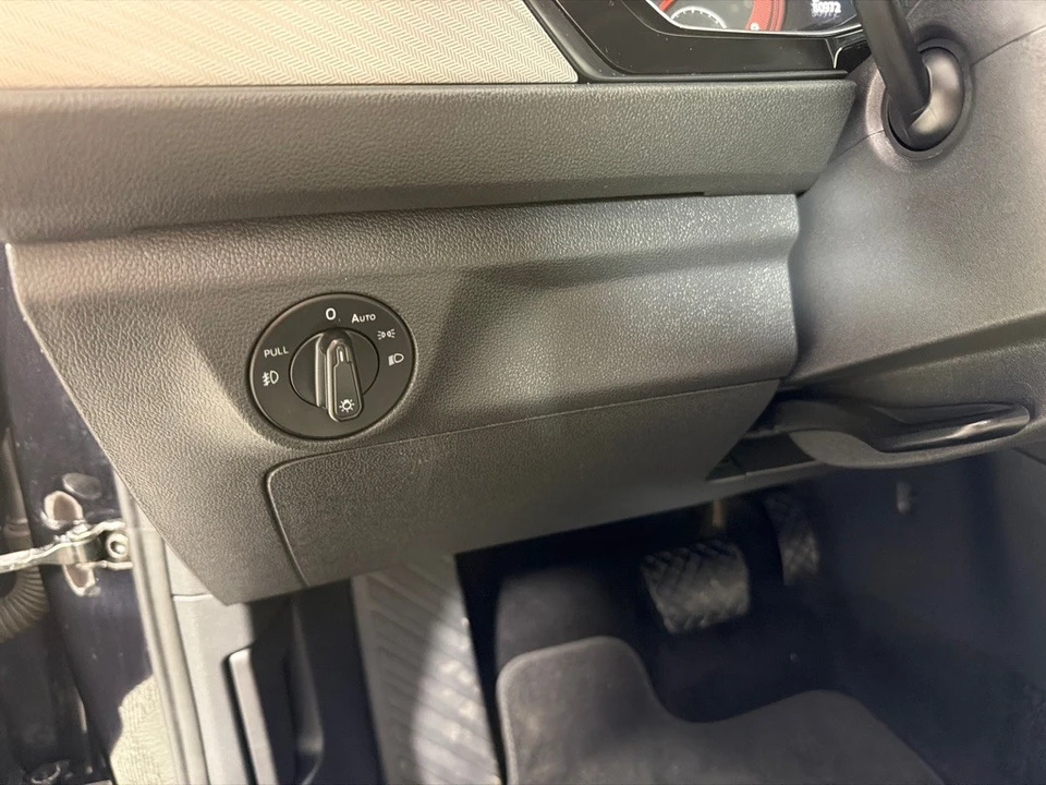 2019 Volkswagen A7 Jetta - Image 15 of 21