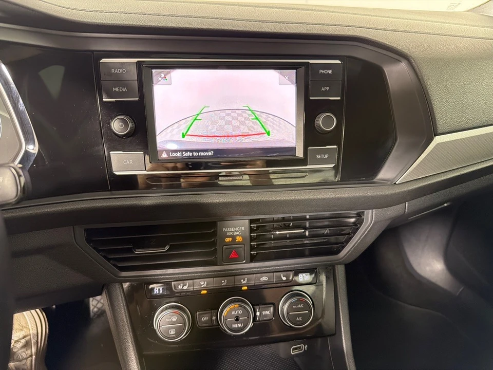 2019 Volkswagen A7 Jetta - Image 18 of 21