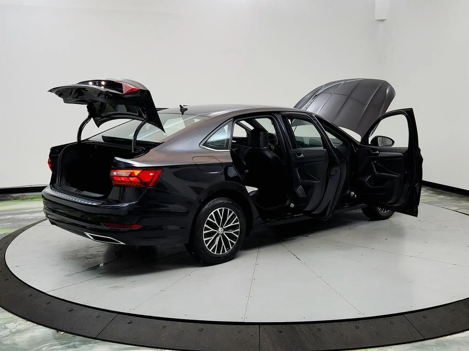 2019 Volkswagen A7 Jetta - Image 11 of 21