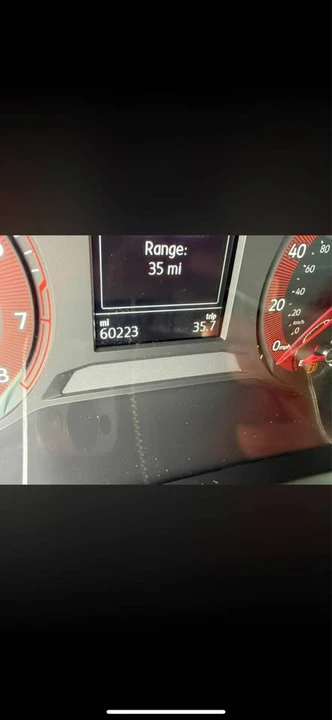 2019 Volkswagen A7 Jetta - Image 6 of 10