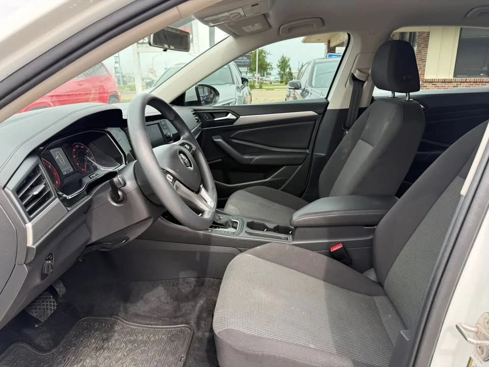 2019 Volkswagen A7 Jetta - Image 17 of 20