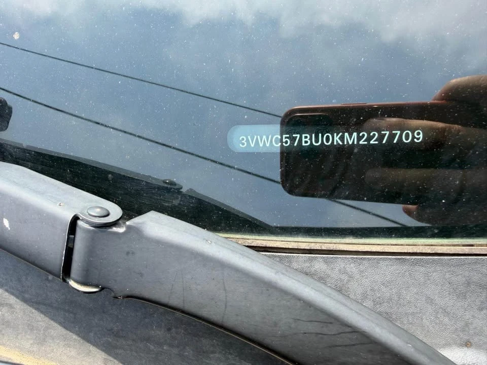 2019 Volkswagen A7 Jetta - Image 12 of 13
