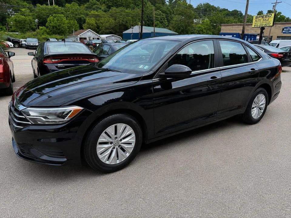 2019 Volkswagen A7 Jetta - Image 2 of 13