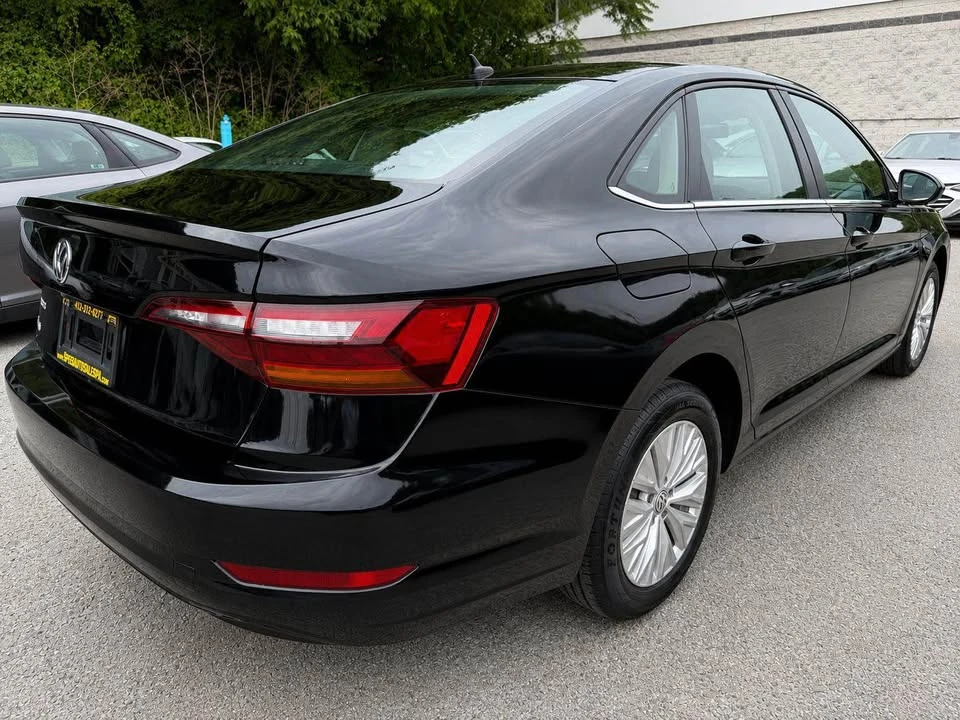 2019 Volkswagen A7 Jetta - Image 5 of 13