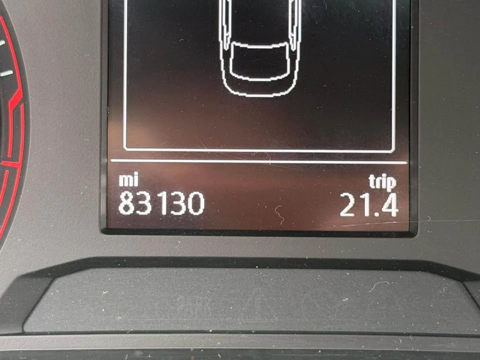2019 Volkswagen A7 Jetta - Image 9 of 13