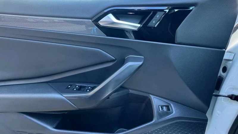 2019 Volkswagen A7 Jetta - Image 10 of 12