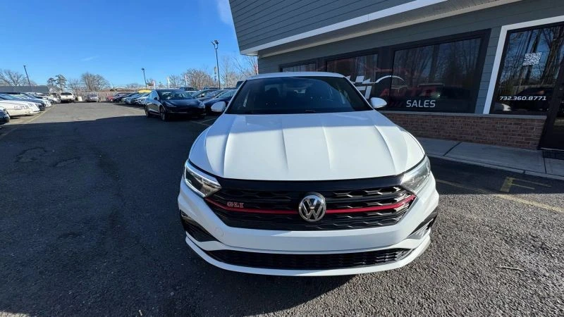 2019 Volkswagen A7 Jetta - Image 2 of 12