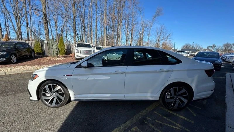 2019 Volkswagen A7 Jetta - Image 3 of 12
