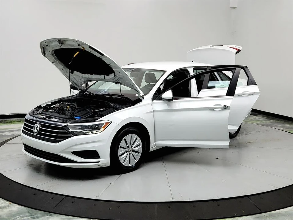 2019 Volkswagen A7 Jetta - Image 9 of 21