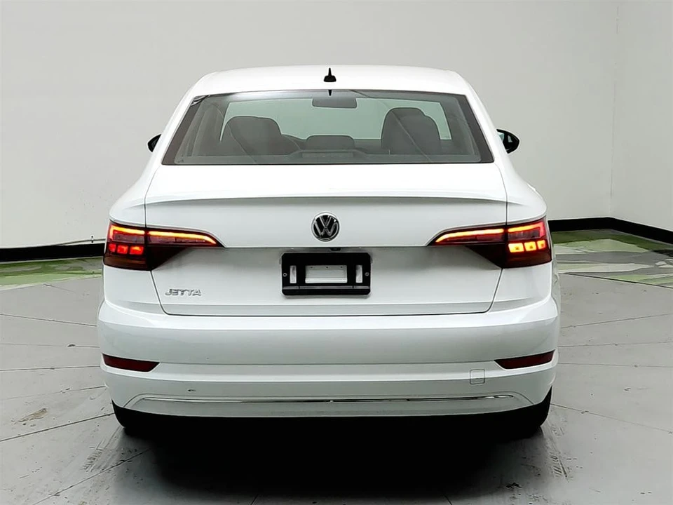 2019 Volkswagen A7 Jetta - Image 6 of 21