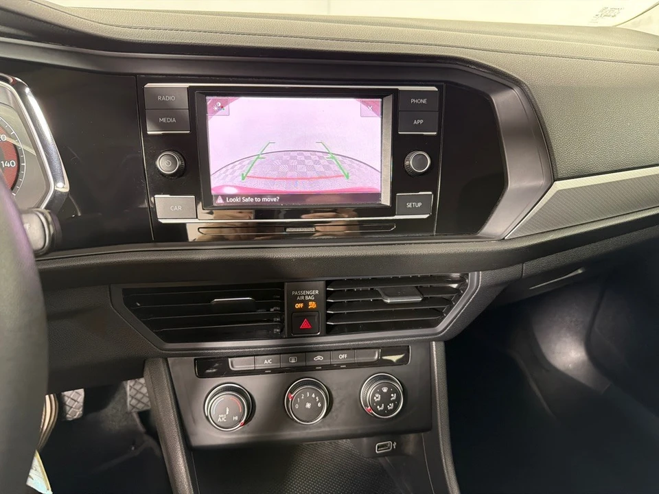 2019 Volkswagen A7 Jetta - Image 17 of 21