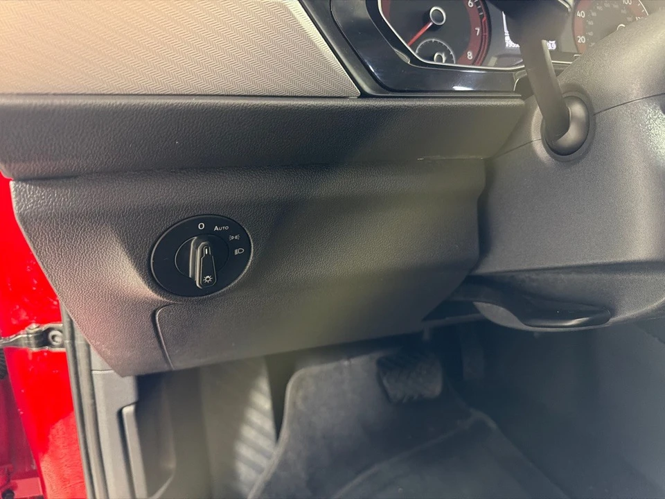 2019 Volkswagen A7 Jetta - Image 14 of 21
